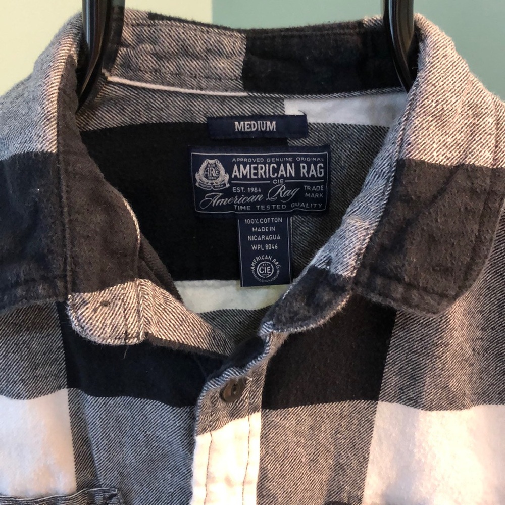 Men’s Flannel Button Down